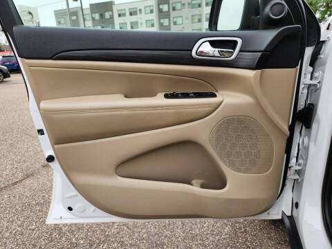 2022 Jeep Grand Cherokee WK Laredo E