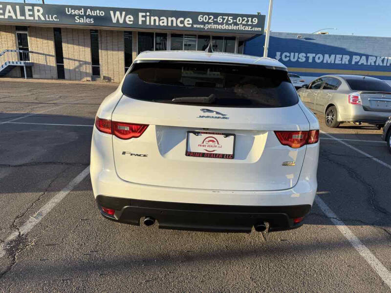 2020 Jaguar F-PACE 25t