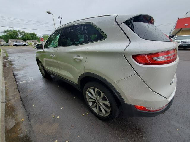 2016 Lincoln MKC Select