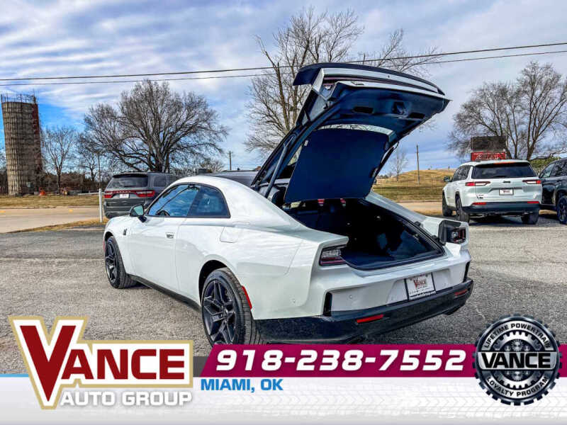 2026 Dodge Charger Scat Pack Plus