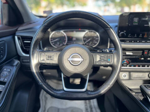 2023 Nissan Rogue SL