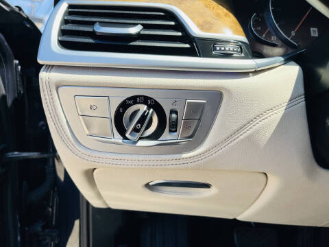 2016 BMW 7 Series 740i