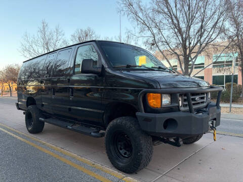 2004 Ford E-Series E-350 SD