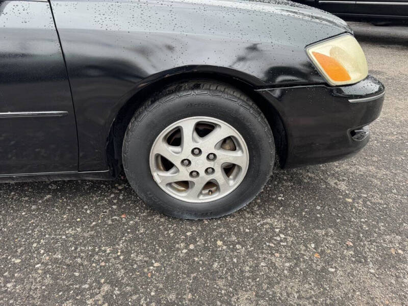 2003 Toyota Avalon XL