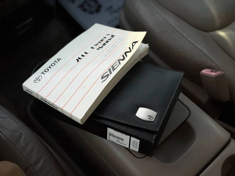 2006 Toyota Sienna