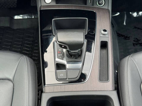 2021 Audi Q5 quattro Premium Plus 45 TFSI