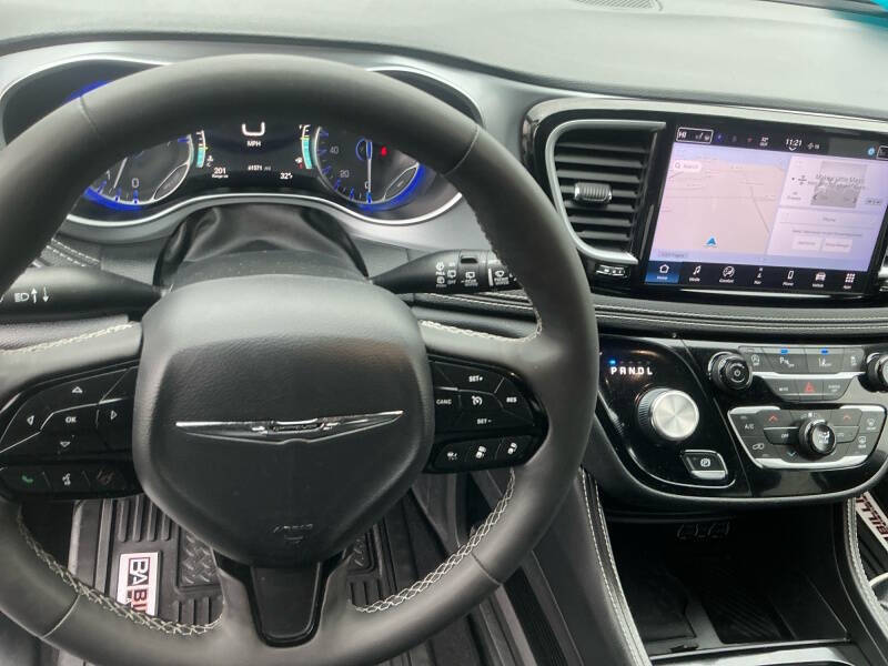 2025 Chrysler Pacifica Limited
