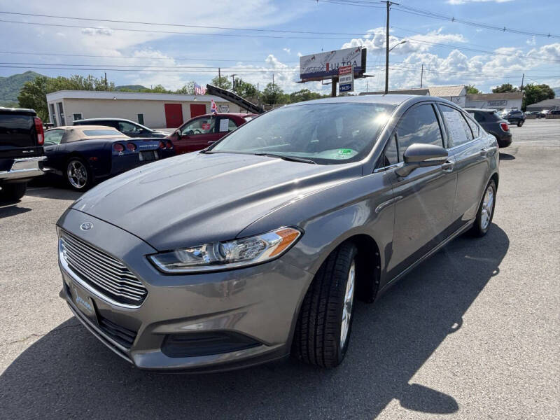 Used 2013 Ford Fusion SE with VIN 3FA6P0HR3DR225842 for sale in Salem, VA