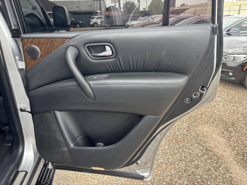 2017 Infiniti QX80