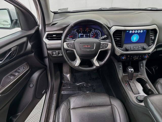 2017 GMC Acadia SLT-1