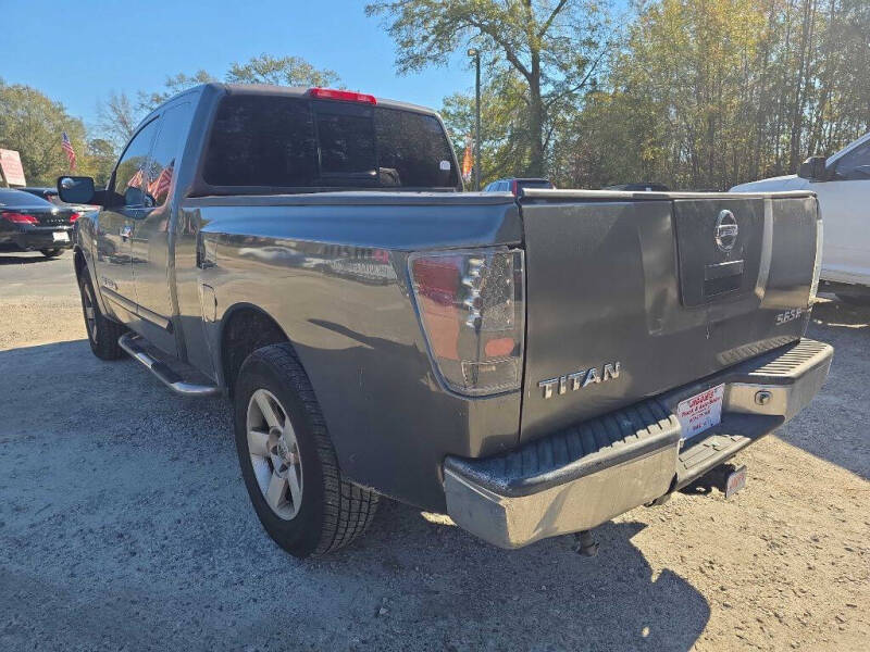 2005 Nissan Titan SE