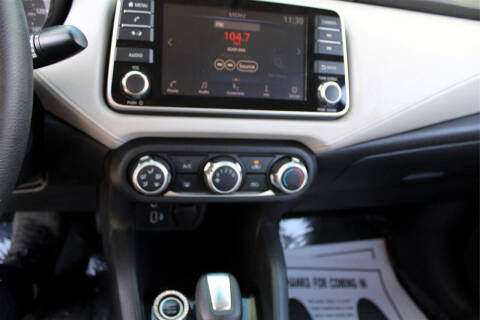 2021 Nissan Versa SV