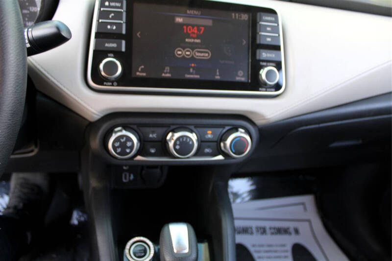 2021 Nissan Versa SV