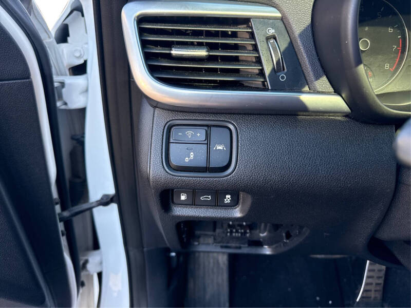 2016 Kia Optima SXL Turbo