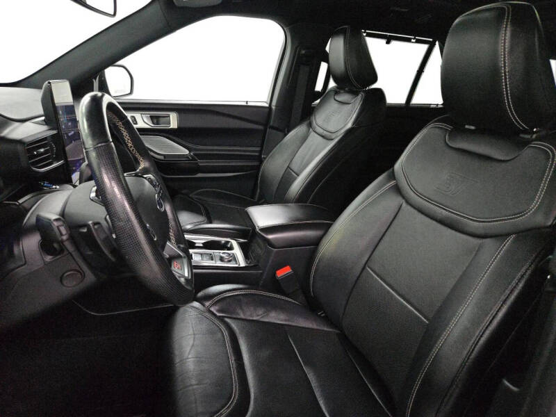 2021 Ford Explorer ST