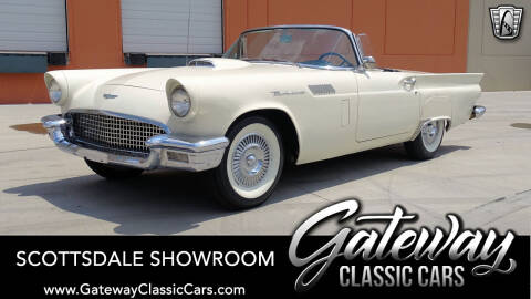 1957 Ford Thunderbird