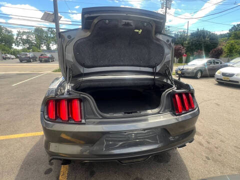 2016 Ford Mustang EcoBoost Premium