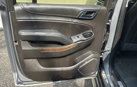 2019 Chevrolet Suburban LT