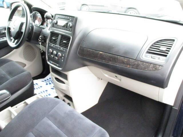 2014 Dodge Grand Caravan SE 30th Anniversary