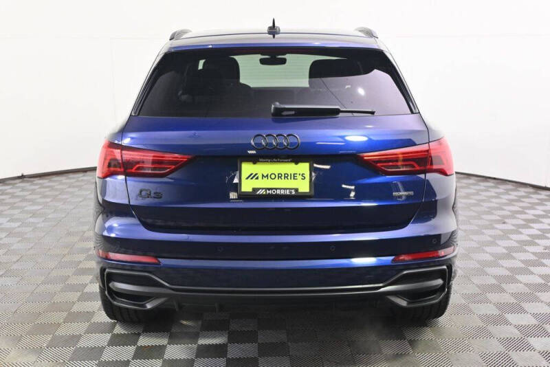 2022 Audi Q3 quattro S line Prem Plus 45 TFSI