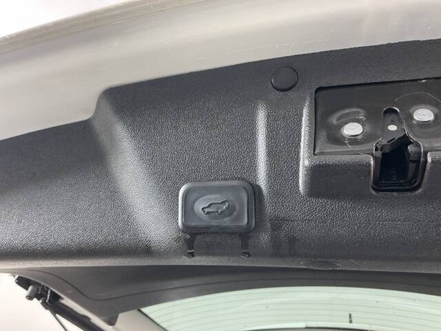 2015 GMC Acadia SLE-2