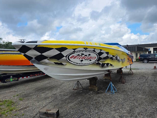 1999 Outerlimits Stiletto