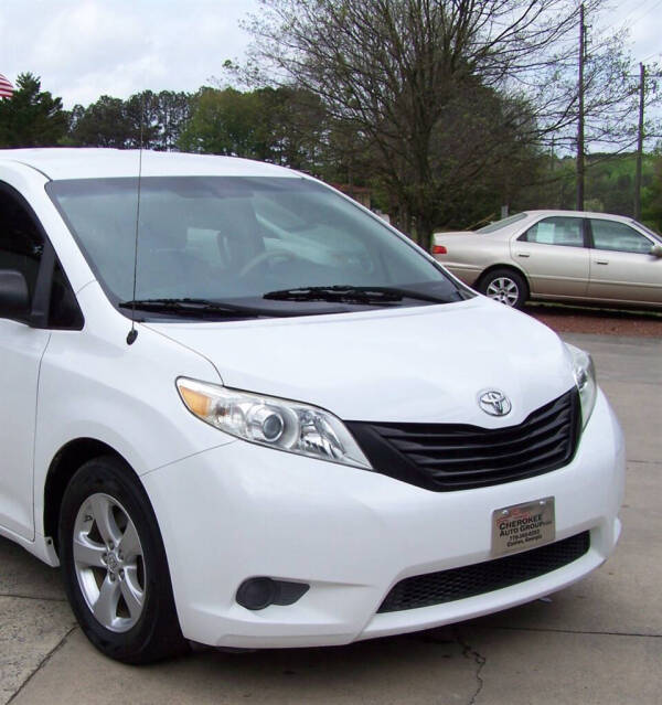 2013 Toyota Sienna L 7-Passenger