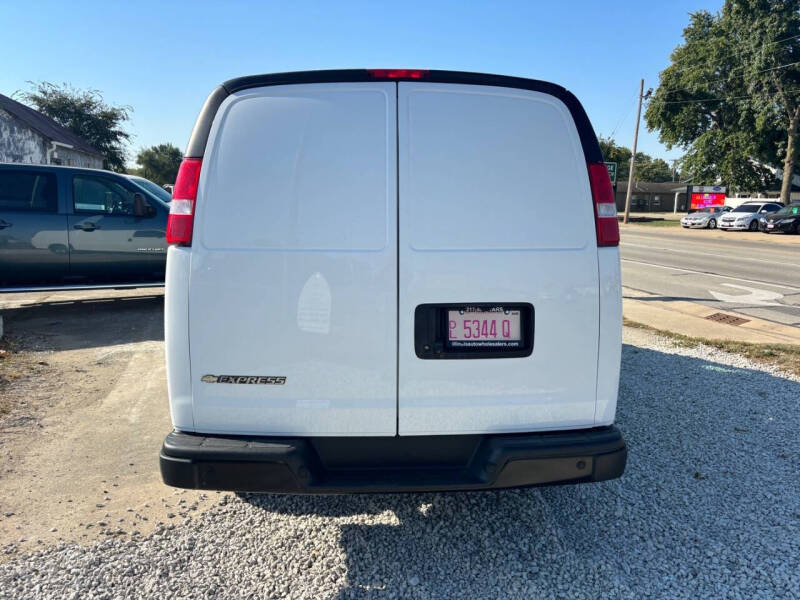 2021 Chevrolet Express 2500