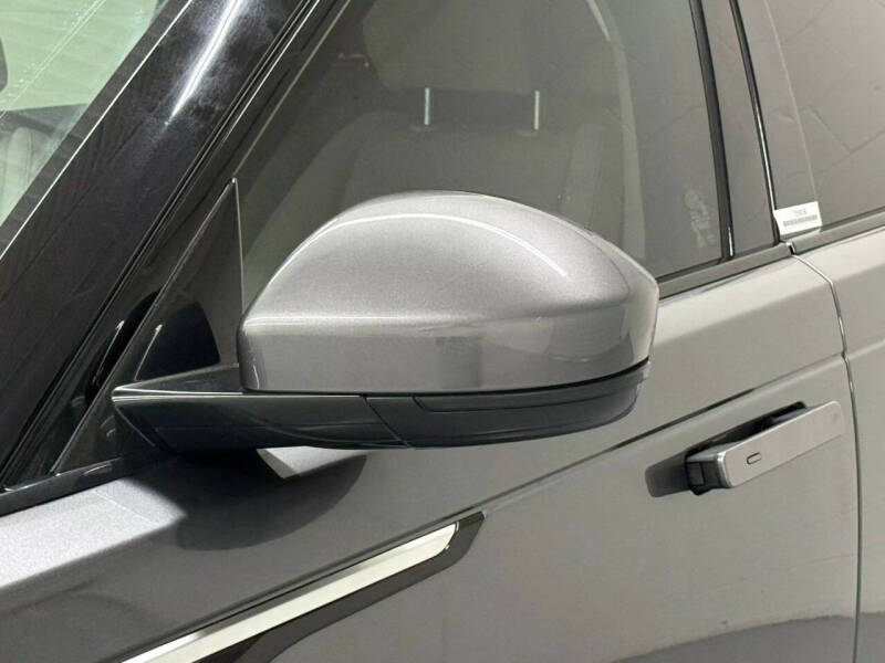 2018 Land Rover Range Rover Velar P380 R-Dynamic SE