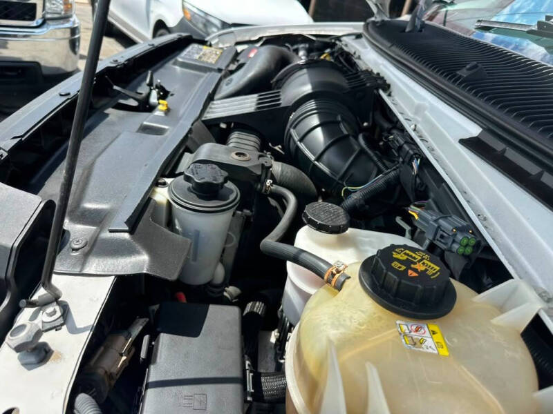 2011 Ford E-Series E-350 SD