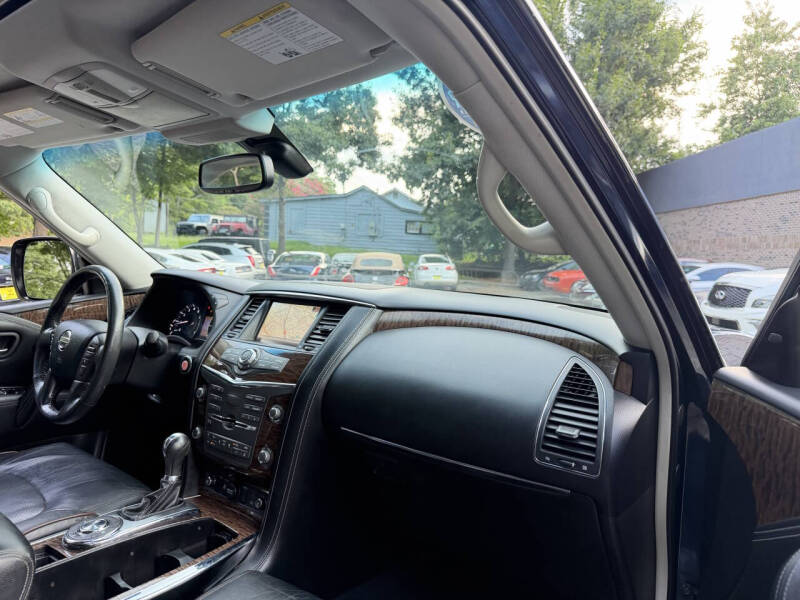 2017 Nissan Armada Platinum