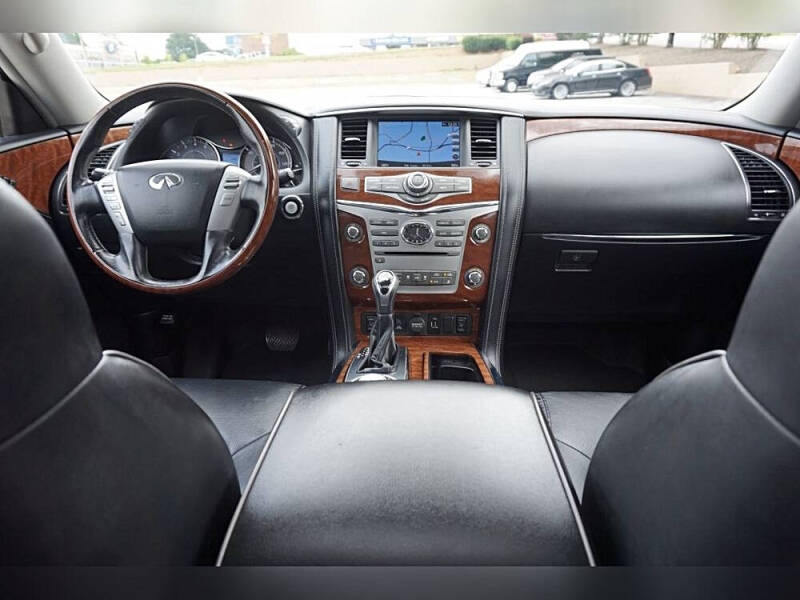 2019 Infiniti QX80 Luxe