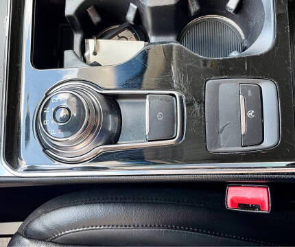2019 Ford Edge Titanium