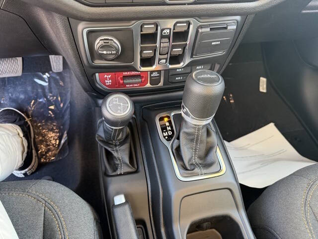 2026 Jeep Gladiator Willys