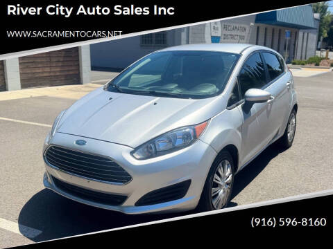 2015 Ford Fiesta S
