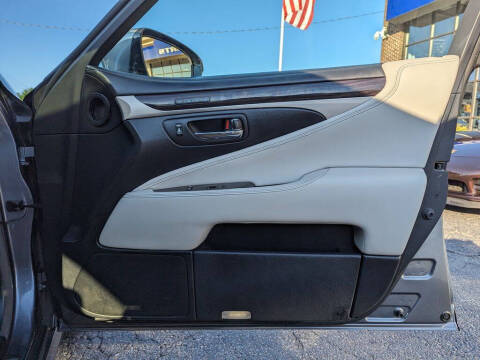2013 Lexus LS 460