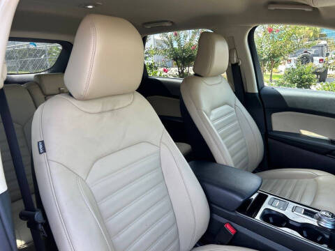 2020 Ford Edge SEL