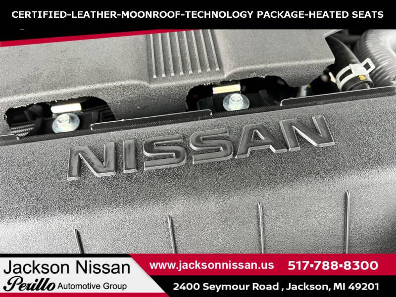 2024 Nissan Frontier SL