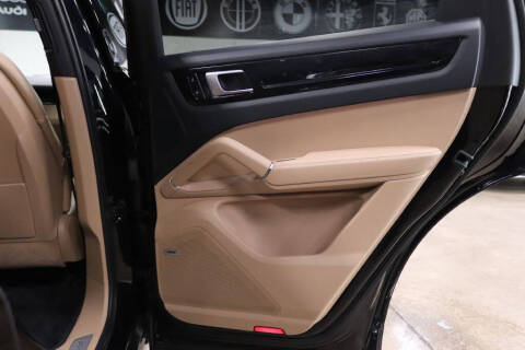 2020 Porsche Cayenne E-Hybrid