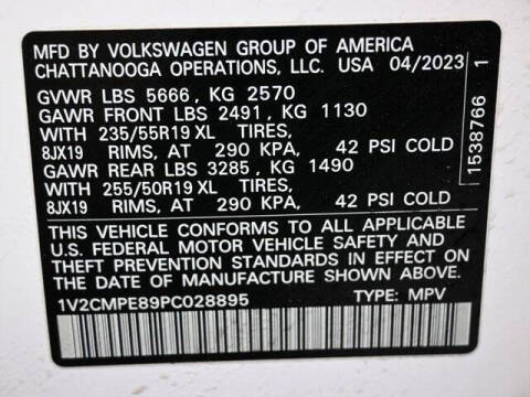 2023 Volkswagen ID.4 Pro