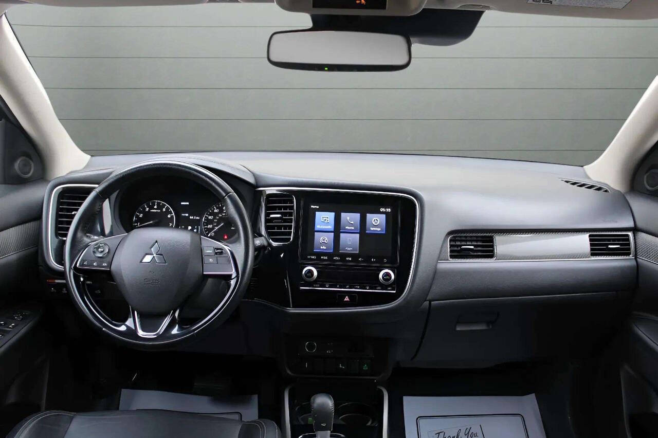 MitsubishiOutlander20