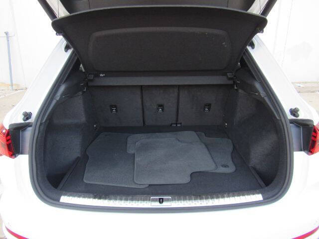 2025 Audi Q3 quattro S line Premium 45 TFSI