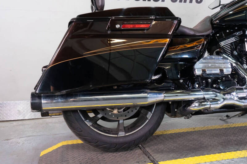 2012 Harley-Davidson CVO Road Glide