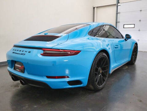 2019 Porsche 911 Carrera GTS