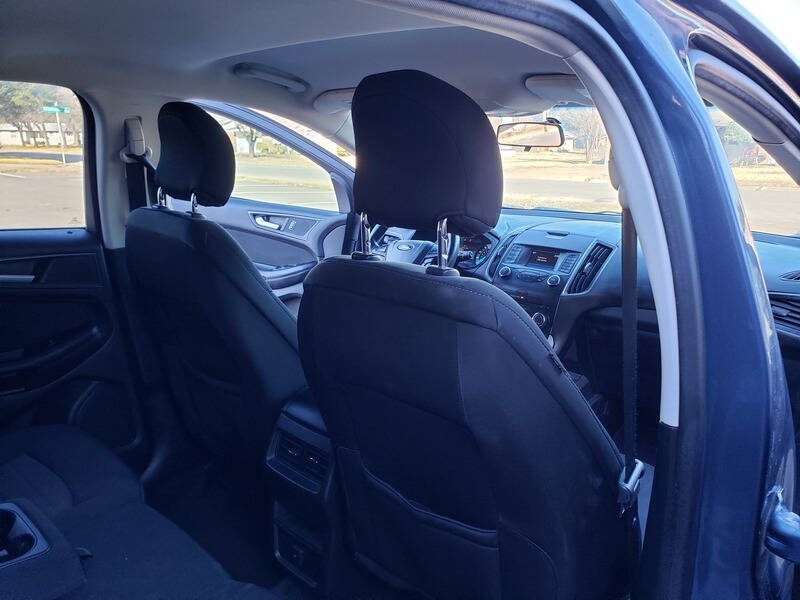 2018 Ford Edge SE