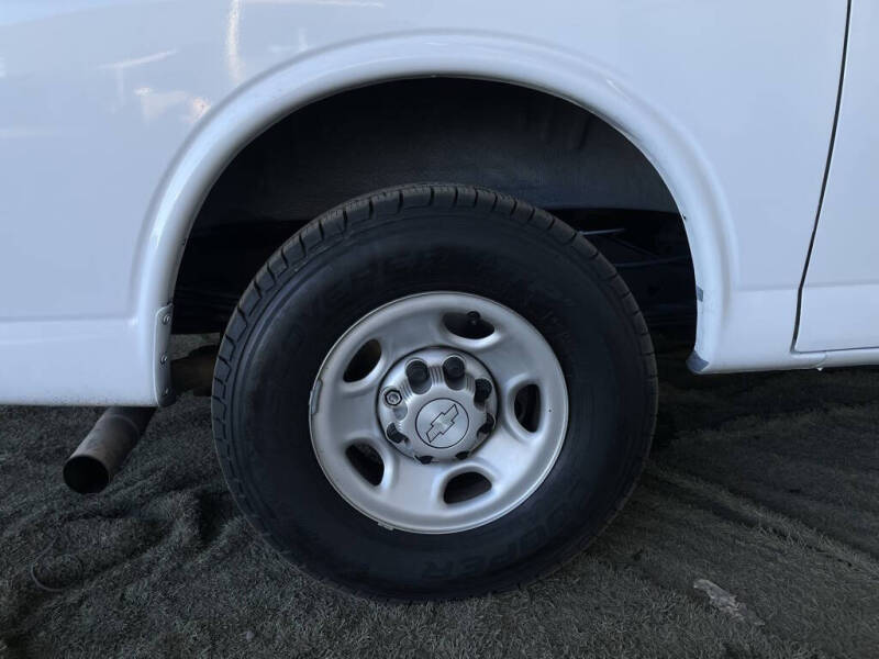 2018 Chevrolet Express 2500