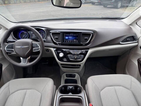 2018 Chrysler Pacifica Touring Plus