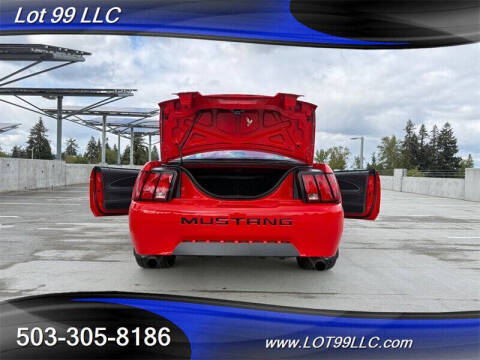 2000 Ford Mustang