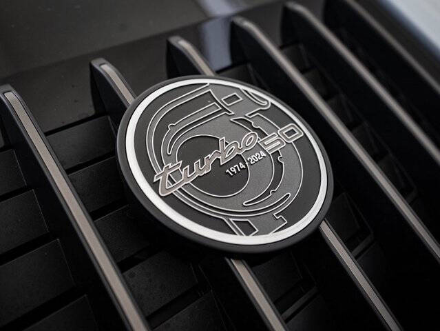 2025 Porsche 911 Turbo