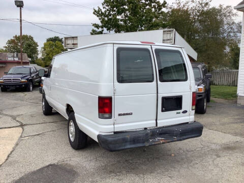 2009 Ford E-Series E-250